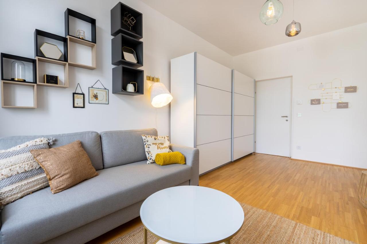 Central Vienna Studio La Dolce Vita Экстерьер фото